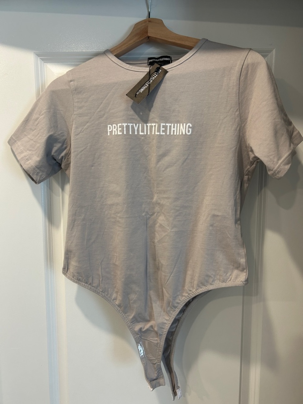 PrettyLittleThing Beige Taupe Logo Bodysuit